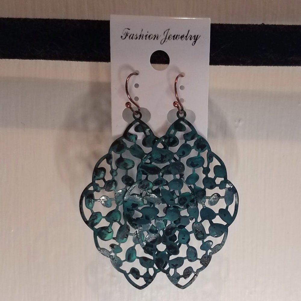 Dangles Hanging Earrings Turquoise Teal Copper